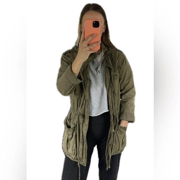 Aritzia army jacket - Picture 5 of 5